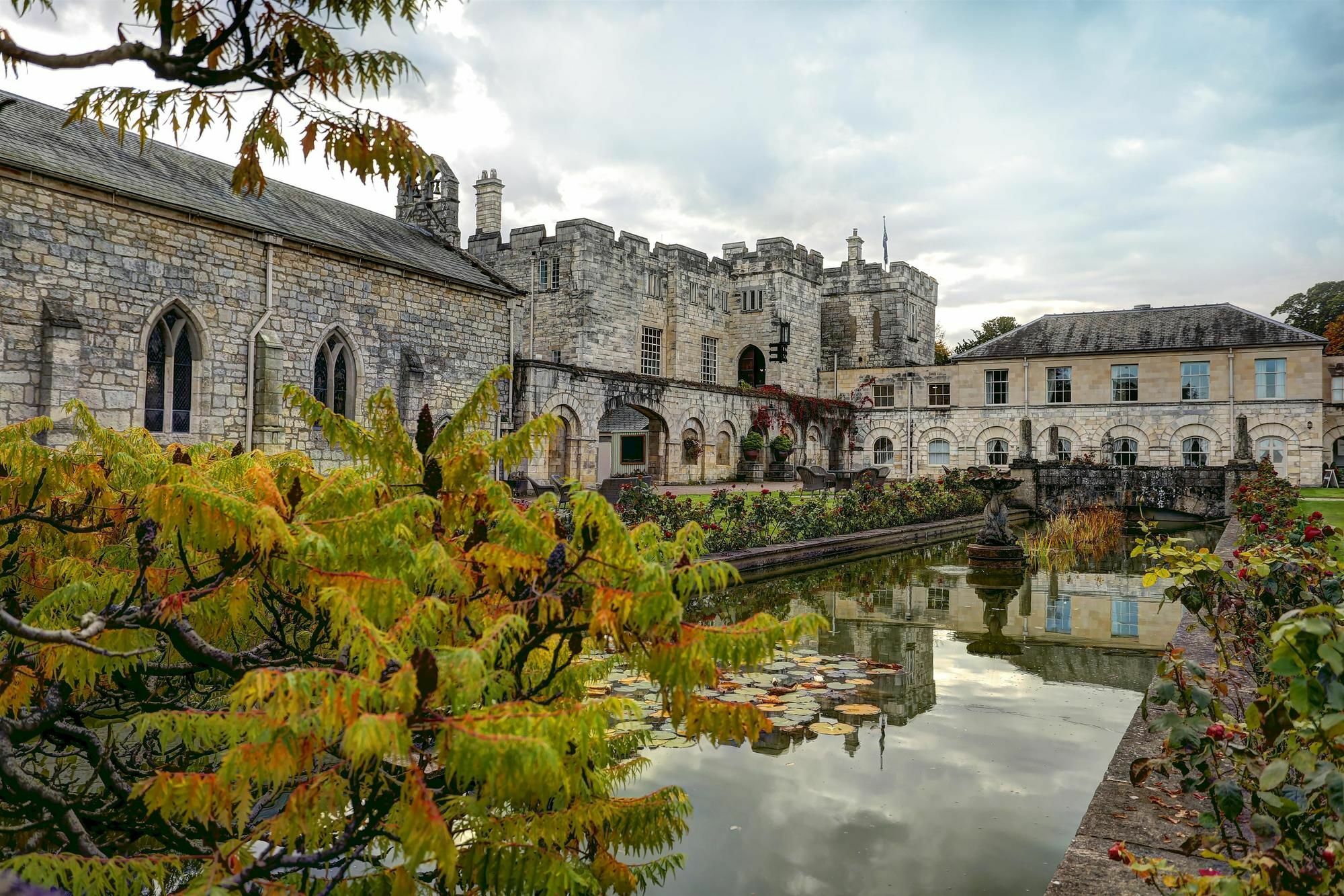 Hazlewood Castle & Spa Тадкастер Екстер'єр фото