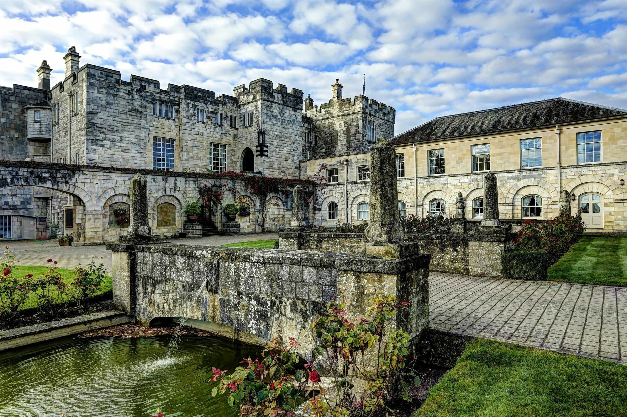 Hazlewood Castle & Spa Тадкастер Екстер'єр фото